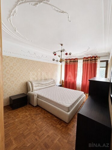Satılır 4 otaqlı köhnə tikili 190 m², Nəsimi r., photo 5 from 16