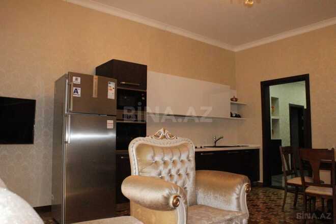 Сдается 2-комн. вторичка 100 м², м. Сахил, photo 4 from 17