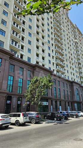 Продаётся 2-комн. новостройка 88 м², м. Элмляр Академиясы, photo 3 from 10