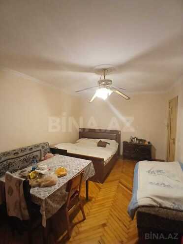 Satılır 1 otaqlı köhnə tikili 35 m², İnşaatçılar m., photo 4 from 13