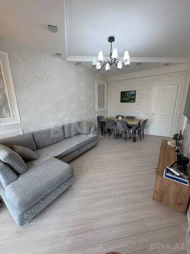 Продаётся 3-комн. новостройка 93 м², м. Иншаатчылар, photo 1 from 16