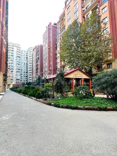Продаётся 3-комн. новостройка 165 м², м. Гянджлик, photo 21 from 24