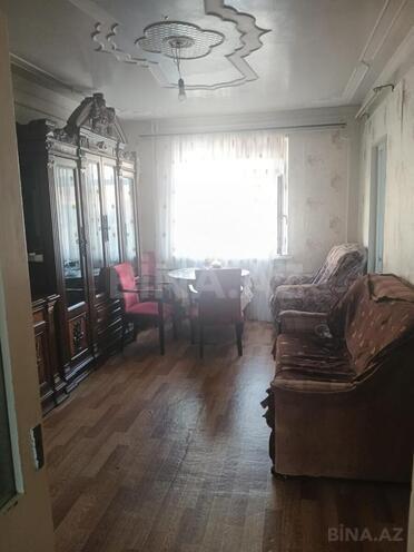 Satılır 5 otaqlı köhnə tikili 110 m², Badamdar q., photo 1 from 8