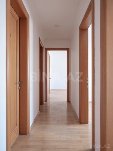 İcarəyə verilir 5 otaqlı ofis 170 m², 28 May m., photo 18 from 29