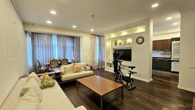 Satılır 4 otaqlı yeni tikili 181 m², 28 May m., photo 4 from 28