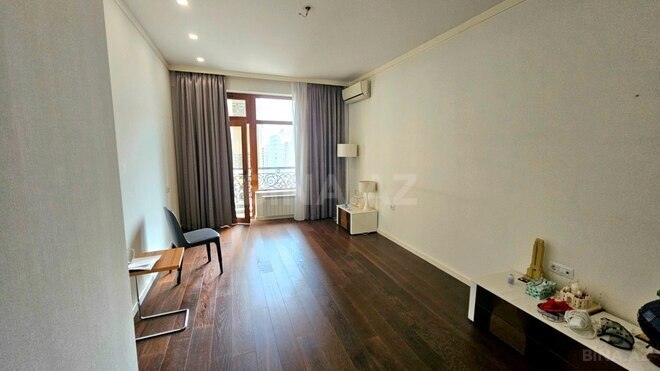 Satılır 4 otaqlı yeni tikili 181 m², 28 May m., photo 9 from 28