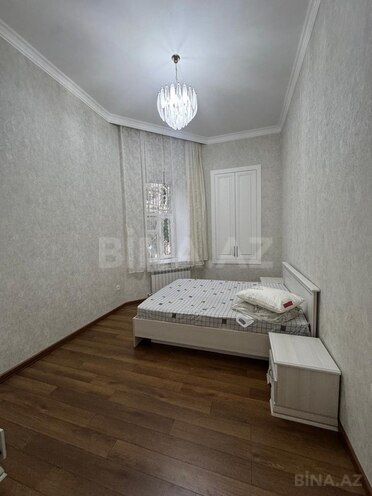 İcarəyə verilir 3 otaqlı köhnə tikili 100 m², Nizami m., photo 3 from 8