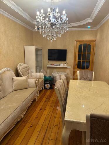Сдаётся 2-комн. вторичка 55 м², photo 1 from 12