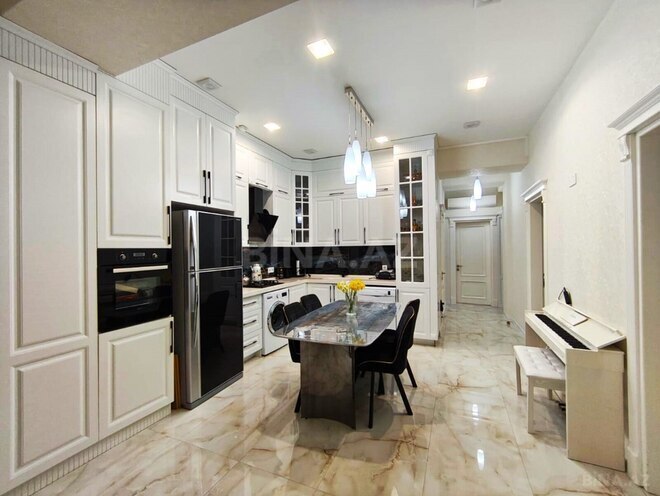 Сдаётся 4-комн. новостройка 130 м², м. Кероглу, photo 11 from 30