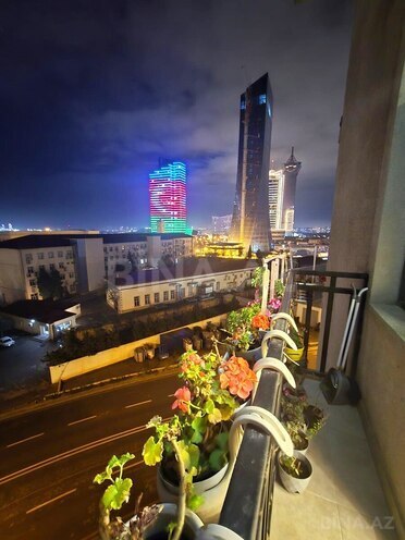 Сдаётся 4-комн. новостройка 130 м², м. Кероглу, photo 27 from 30
