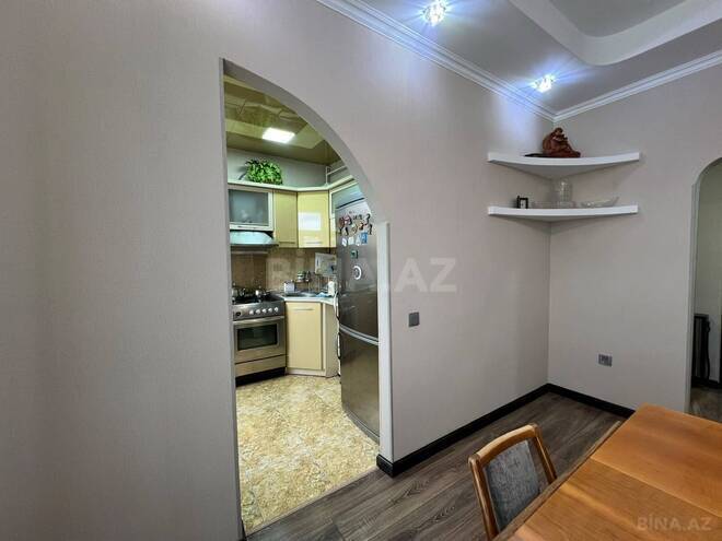 Satılır 4 otaqlı köhnə tikili 100 m², Azadlıq Prospekti m., photo 18 from 31