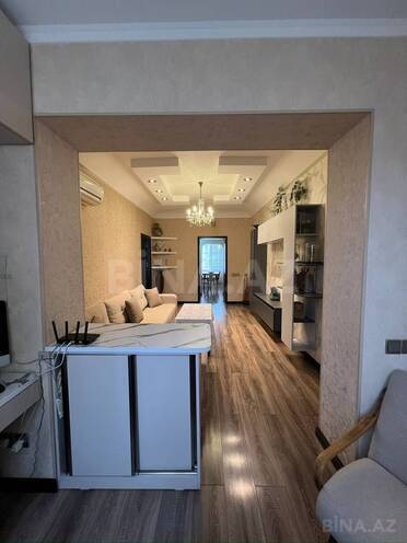 Satılır 4 otaqlı köhnə tikili 100 m², Azadlıq Prospekti m., photo 4 from 31