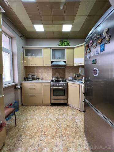 Satılır 4 otaqlı köhnə tikili 100 m², Azadlıq Prospekti m., photo 20 from 31