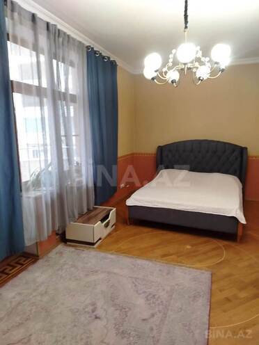İcarəyə verilir 3 otaqlı yeni tikili 140 m², 28 May m., photo 9 from 18