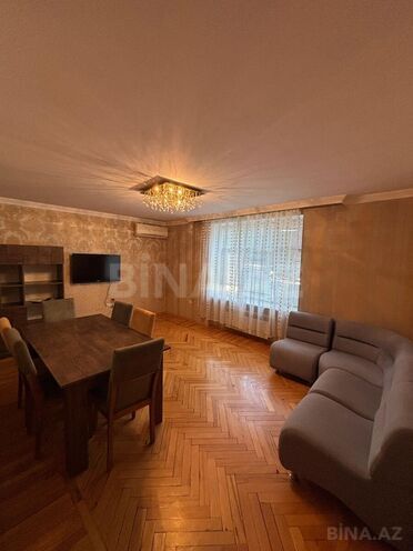 İcarəyə verilir 3 otaqlı köhnə tikili 80 m², 20 Yanvar m., photo 1 from 9