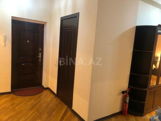 Сдаётся 3-комн. новостройка 120 м², м. Низами, photo 21 from 25