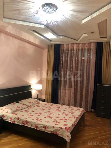 Сдаётся 3-комн. новостройка 120 м², м. Низами, photo 11 from 25