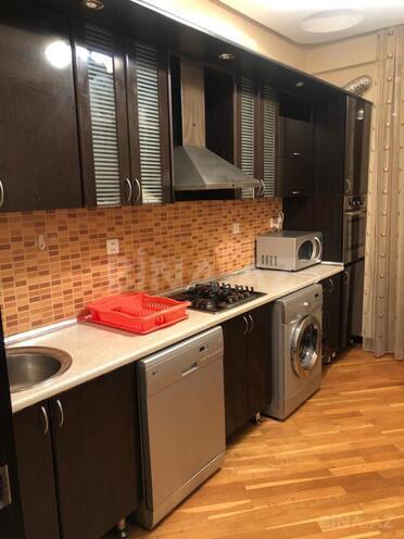 Сдаётся 3-комн. новостройка 120 м², м. Низами, photo 19 from 25