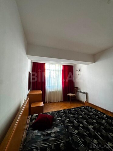 Сдаётся 3-комн. вторичка 75 м², м. Иншаатчылар, photo 6 from 17