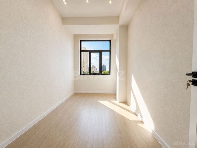 Продаётся 3-комн. новостройка 60 м², м. Кара Караев, photo 7 from 10