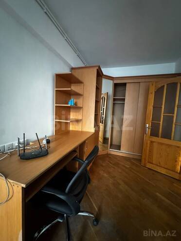 İcarəyə verilir 3 otaqlı köhnə tikili 65 m², İnşaatçılar m., photo 10 from 16