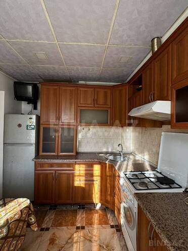 İcarəyə verilir 3 otaqlı köhnə tikili 65 m², İnşaatçılar m., photo 11 from 16
