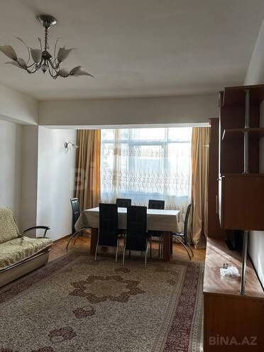 İcarəyə verilir 3 otaqlı köhnə tikili 65 m², İnşaatçılar m., photo 1 from 16
