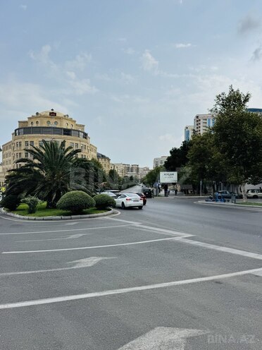 Продаётся 2-комн. вторичка 65 м², Ясамальский р., photo 13 from 14