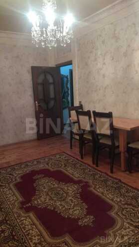 Сдаётся 3-комн. вторичка 70 м², м. Мемар Аджеми, photo 1 from 15