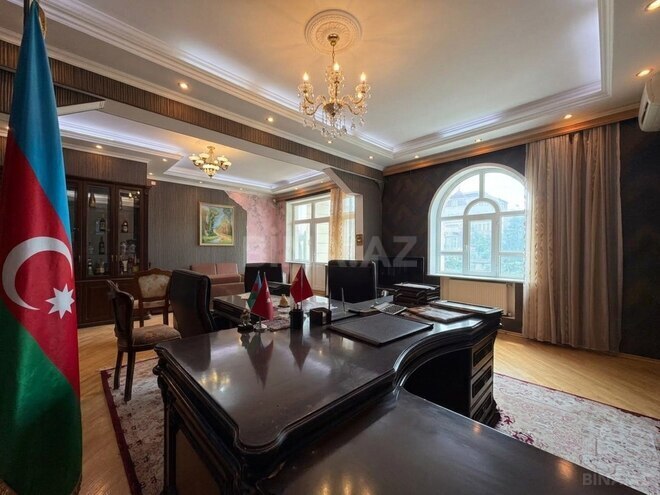 Satılır 7 otaqlı həyət evi/bağ evi 400 m², Badamdar q., photo 17 from 32