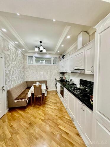 Продаётся 3-комн. новостройка 106 м², м. Кара Караев, photo 8 from 17