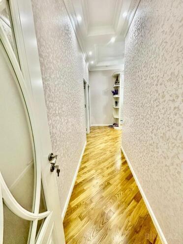Продаётся 3-комн. новостройка 106 м², м. Кара Караев, photo 14 from 17