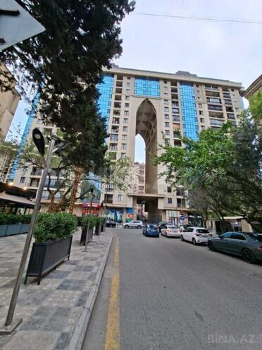 Продаётся 3-комн. новостройка 78 м², м. Нариман Нариманов, photo 1 from 9