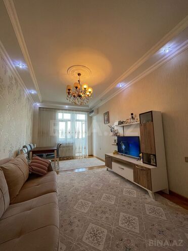 Продаётся 2-комн. новостройка 65 м², м. Азадлыг проспекти, photo 1 from 13