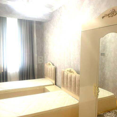 Сдаётся 2-комн. новостройка 80 м², м. Кара Караев, photo 7 from 20