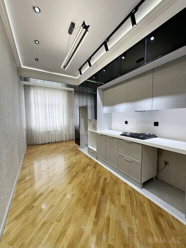 Продаётся 4-комн. новостройка 140 м², м. Кара Караев, photo 7 from 21