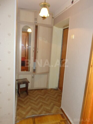 Продаётся 1-комн. вторичка 42 м², м. Элмляр Академиясы, photo 10 from 14