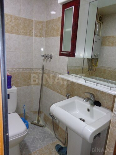 Продаётся 1-комн. вторичка 42 м², м. Элмляр Академиясы, photo 13 from 14