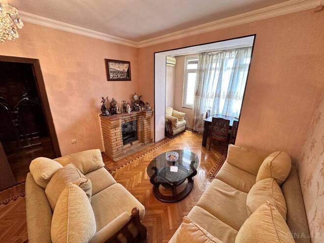 İcarəyə verilir 4 otaqlı köhnə tikili 100 m², İçəri Şəhər m., photo 1 from 19