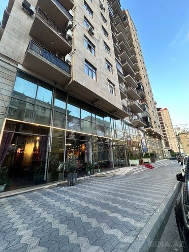 Сдаётся 3-комн. новостройка 100 м², м. Элмляр Академиясы, photo 23 from 32