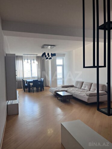 Сдаётся 3-комн. новостройка 90 м², м. Элмляр Академиясы, photo 3 from 22