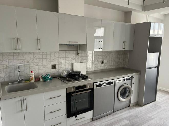 Сдаётся 3-комн. новостройка 130 м², Насиминский  р., photo 7 from 14