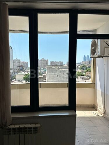 Сдаётся 3-комн. новостройка 143 м², м. Низами, photo 4 from 23
