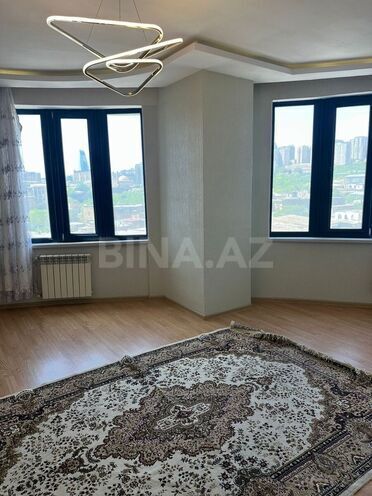 Сдаётся 3-комн. новостройка 143 м², м. Низами, photo 8 from 23