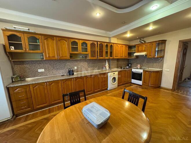 Сдаётся 3-комн. новостройка 160 м², м. 20 января, photo 10 from 15