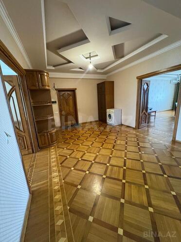 Сдаётся 3-комн. новостройка 160 м², м. 20 января, photo 3 from 15