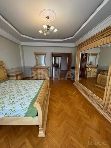 Сдаётся 3-комн. новостройка 160 м², м. 20 января, photo 8 from 15