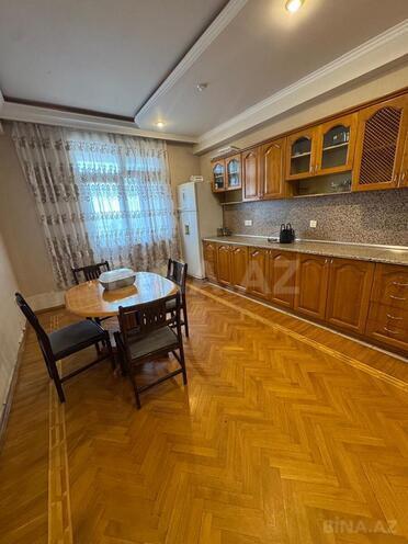 Сдаётся 3-комн. новостройка 160 м², м. 20 января, photo 11 from 15