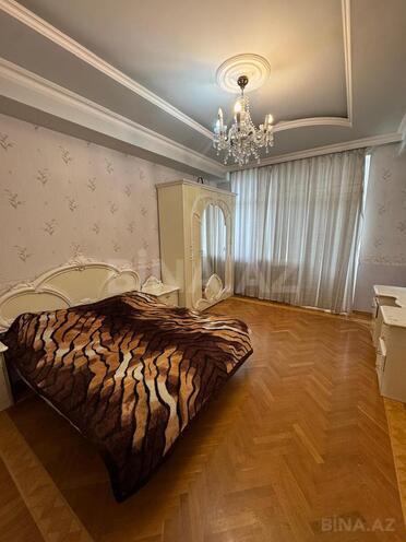 Сдаётся 3-комн. новостройка 160 м², м. 20 января, photo 9 from 15