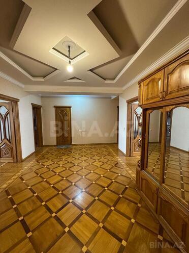 Сдаётся 3-комн. новостройка 160 м², м. 20 января, photo 1 from 15